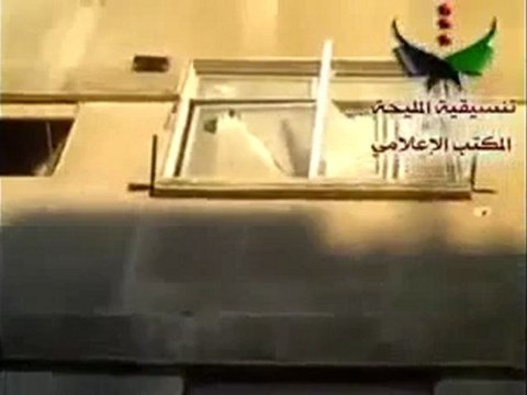 Syria فري برس ريف دمشق المليحة اثار قصف الدبابات 9 6 2012 Damascus
