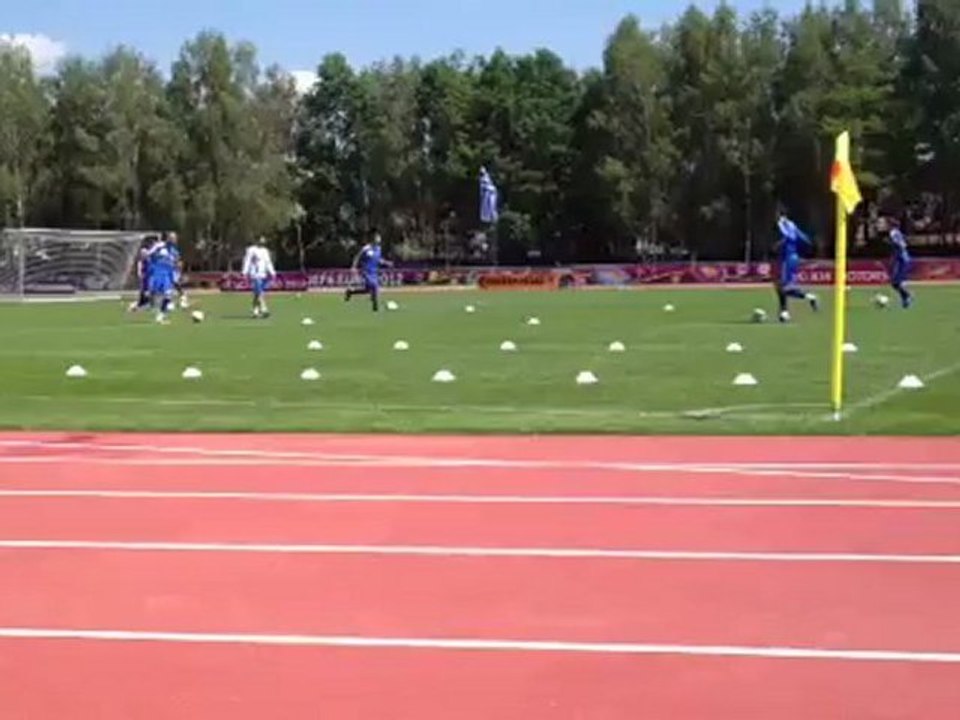 Άσκηση με μπάλα - προπόνηση εθνικής