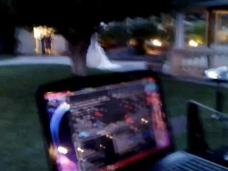 Espectacular entrada de los novios de anoche, enhorabuena Miguel y Mayte.