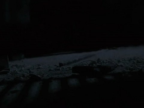 Chernobyl Diaries - Clip Amanda Hides