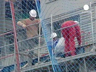 L'Espagne se résout à demander une aide financière à...