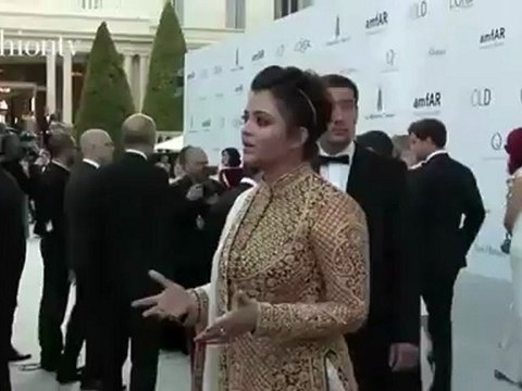 Aishwarya Rai Bachchan - amfar Red Carpet - Cannes 2012