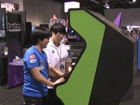 MLG Anaheim 2012 : MC chauffe ses APM sur borne Arcade