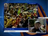Eveling Trejo de Rosajes y Pablo Pérez acompañaron a Capriles hasta el CNE