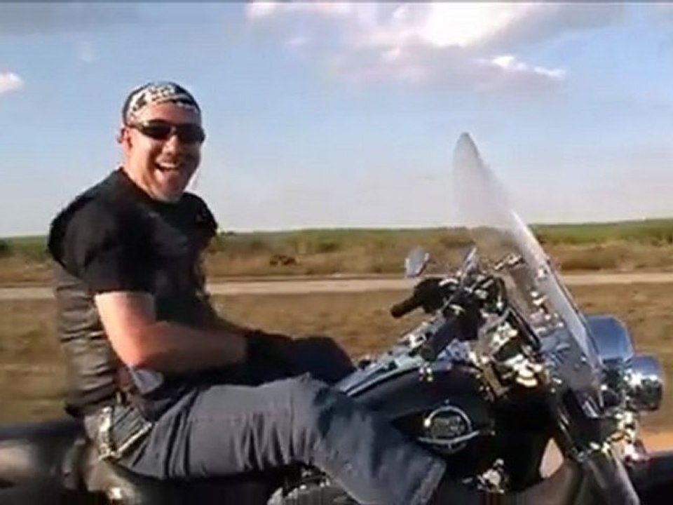 BULL DOGS in ROAD MC  Tour EUA 2010 - Flórida - De Key West para Orlando - Entrevistas