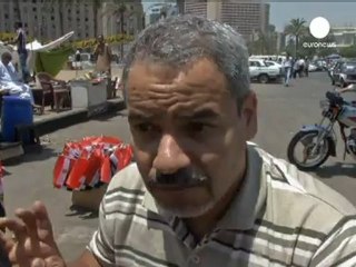 Des partisans de Moubarak réclament son transfert à...