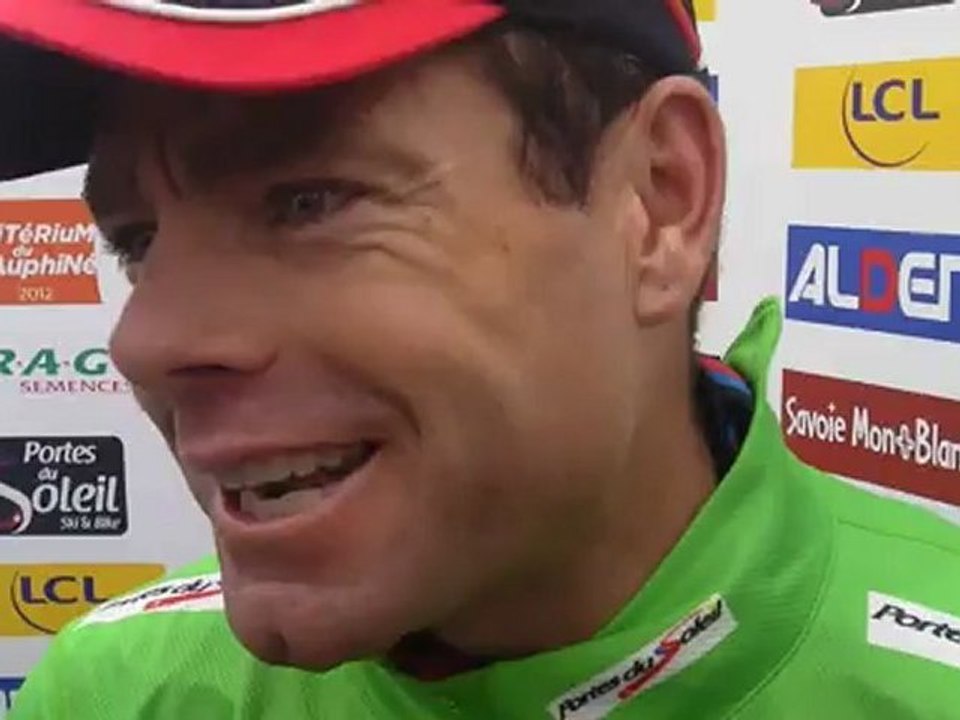 Cadel Evans (BMC) finishes the Dauphine