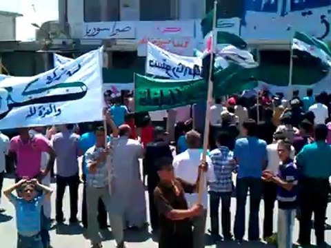 Syria فري برس ريف حماة المحتل كرناز صباحية ثورية رائعة 10 6 2012