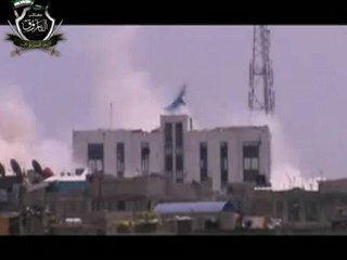 Syria فري برس  حمص كتيبة الفاروق تفجير مبنى البلدية الذي تسبب بقنص مئات الأبرياء 10 6 2012 Homs