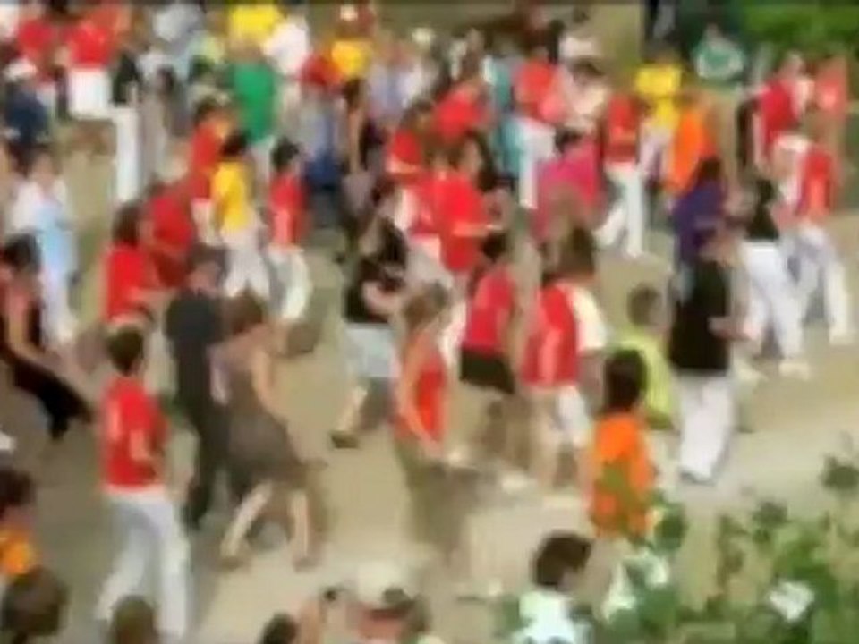 flash mob small