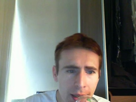 Wiwi égratigne sur la terre elle et moi de Richard Cocciante