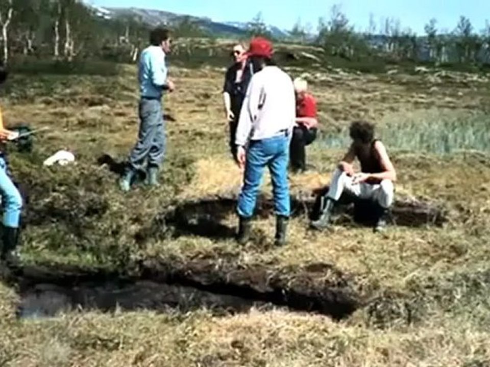 UFO.(extrait.documentaire.) Portail a Hessdalen