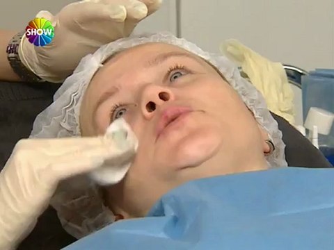 Emel Acar İle En Baştan - Emine Yürürdurmaz güzellik salonunda