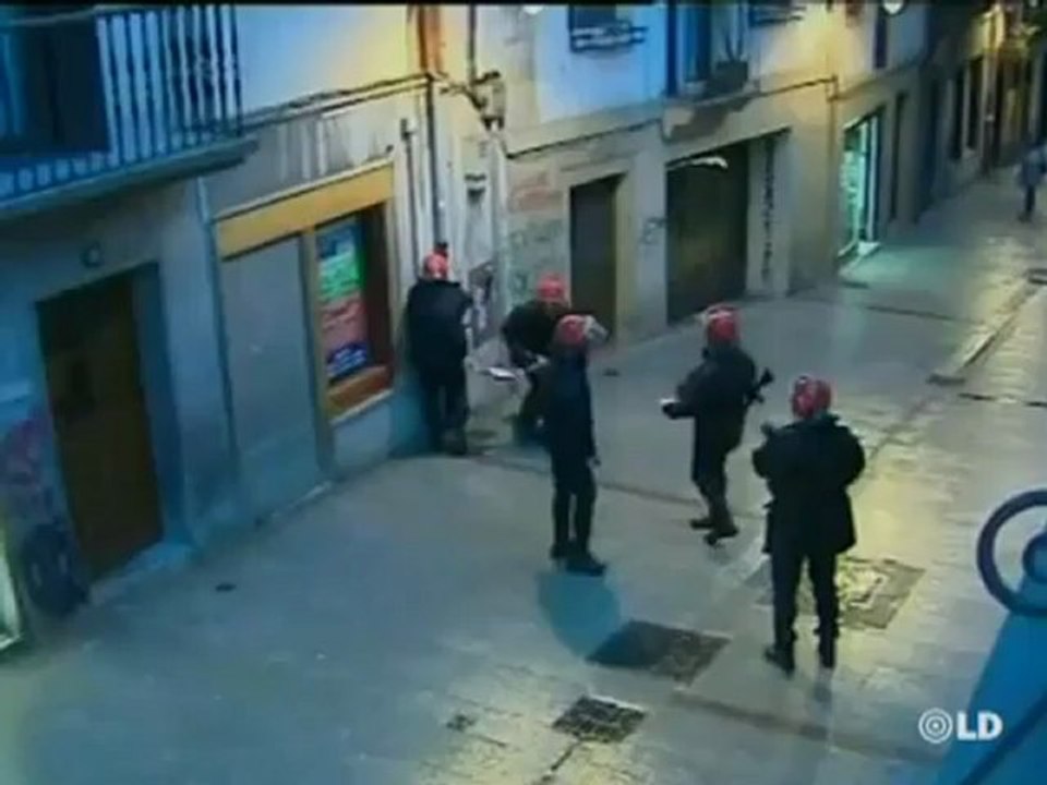 Registran una casa etarra en Hernani