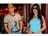 Salman Khan Spotted With Ex Sangeeta Bijlani! - Bollywood Hot