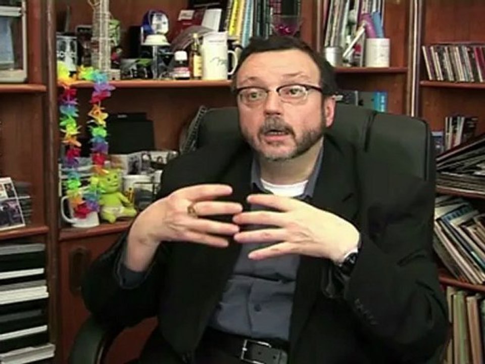 interview d'Alain Carrazé, spécialiste des séries TV