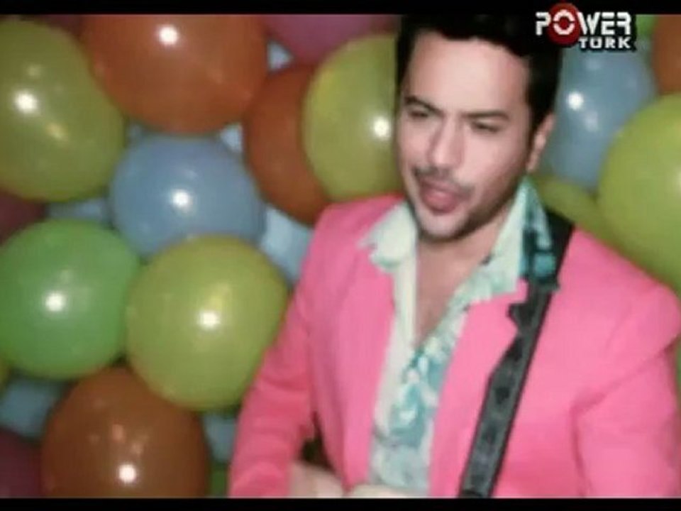 Emre Altuğ - Resimdeki Gözyaşları