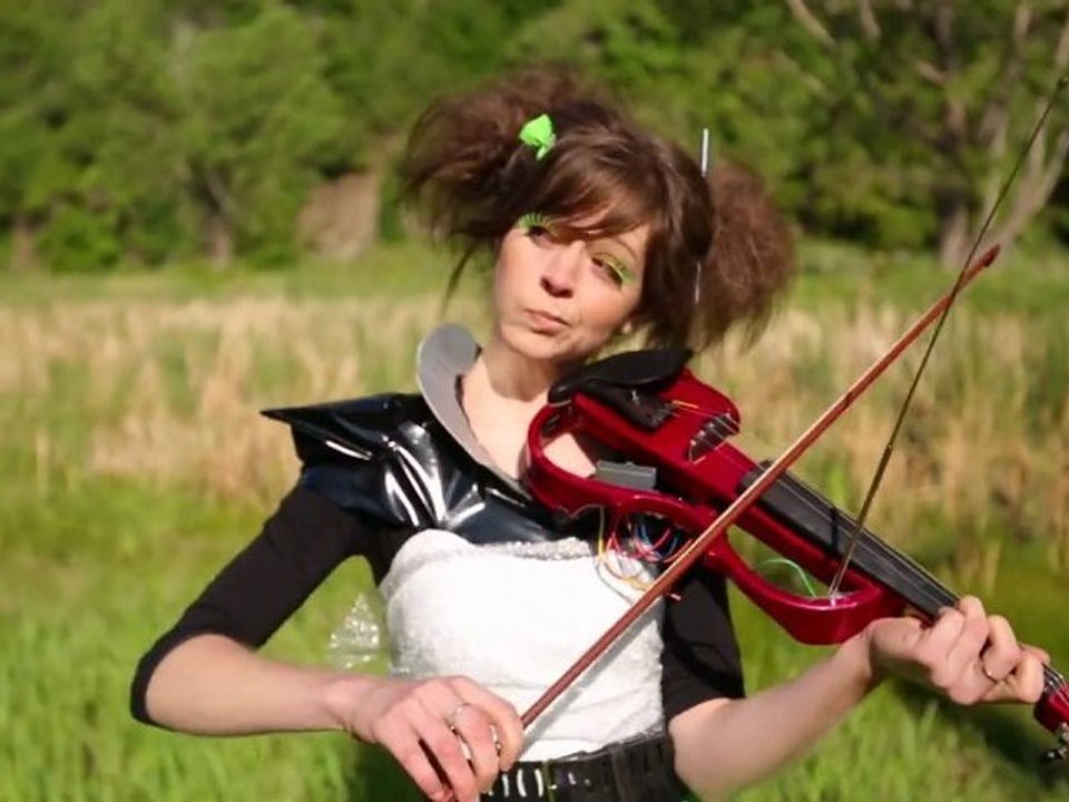 Starships - Nicki Minaj (Cover) Lindsey Stirling et Megan Nicole