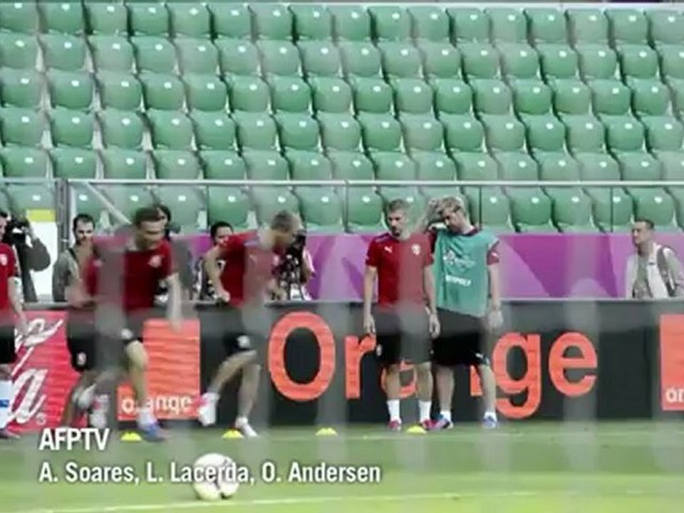 Tchecos com a corda no pescoço