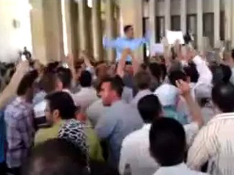 Syria فري برس حلب قصر العدل محامو حلب الأحرار يتظاهرون في ساحة الجنايات 11 06 2012 ج4 Aleppo