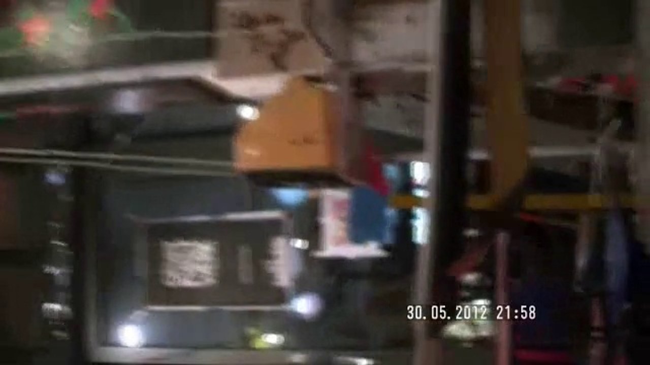 VJ ETC plays for Tacheles Squart