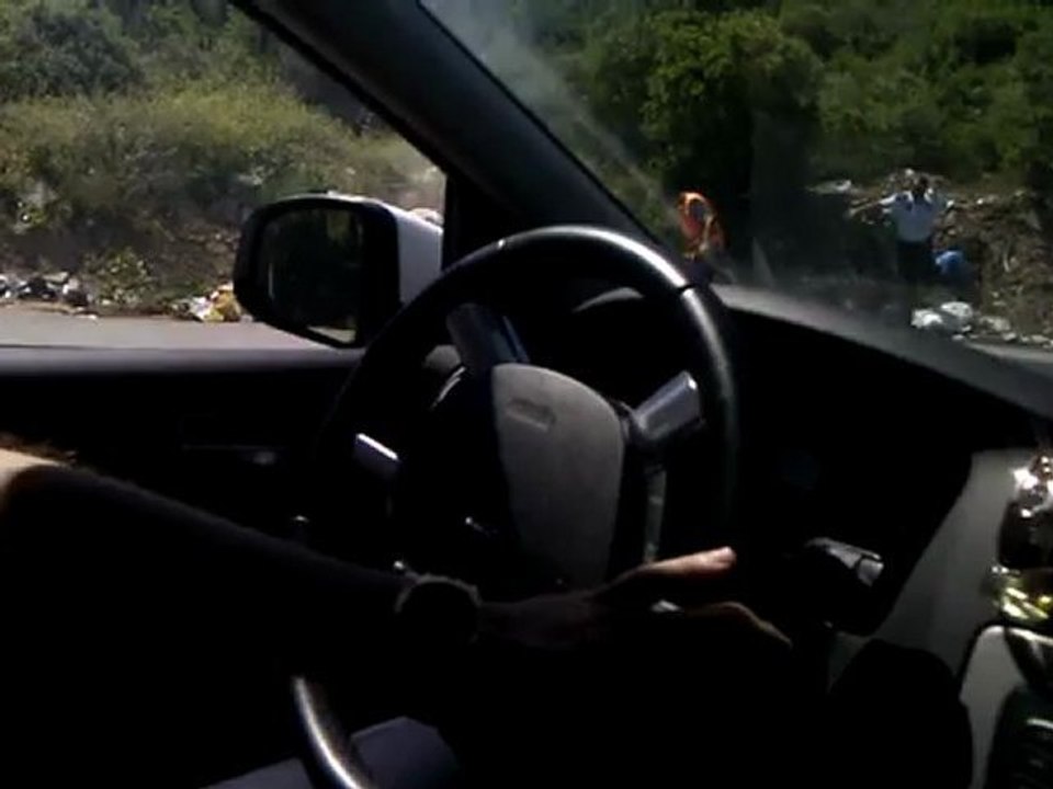 kartal belediyesi çöpleri ormana döküp yaktılar