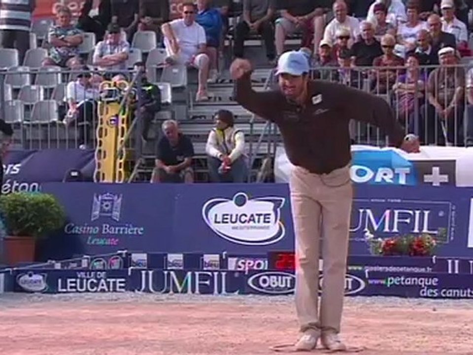Le Journal des Masters de Pétanque 2012 : Episode 1 -  Leucate 7 juin 2012