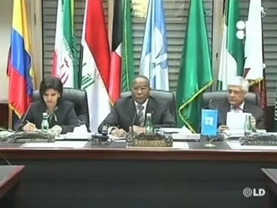 La OPEP mantendrá el recorte de producción de 4,2 millones de barriles