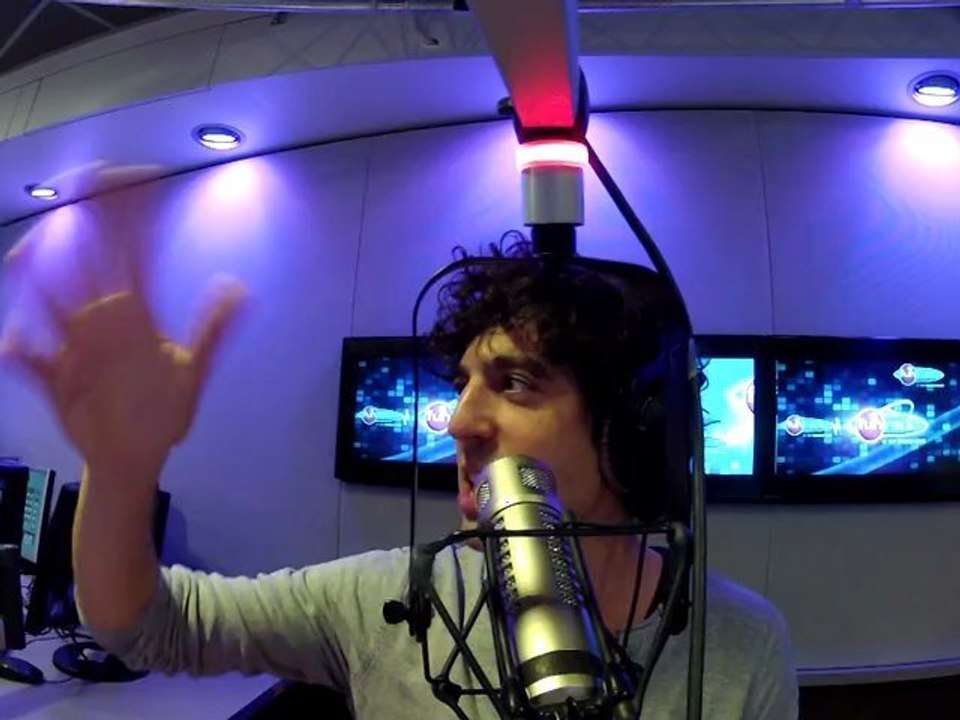 Max Boublil dans la libre antenne de Karel