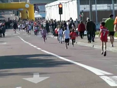 Semi Marathon Troyes 2012 Cam Fixe passage de 10 à 12 min