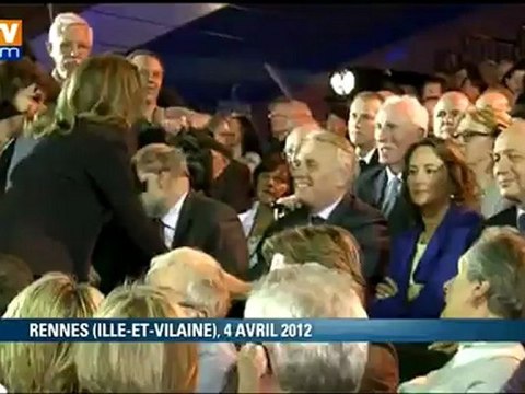 Tweet de Trierweiler : la droite ironise sur le mélange des genres