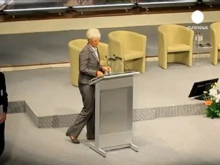 IMF head issues world a triple warning