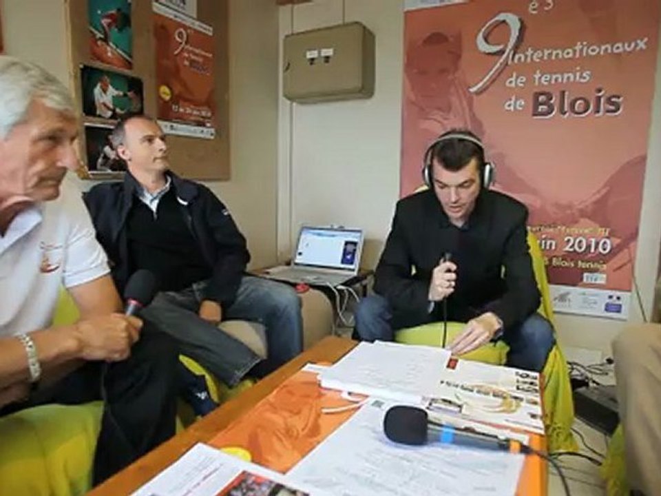 Salle de presse de l'AAJB avec PlusFm