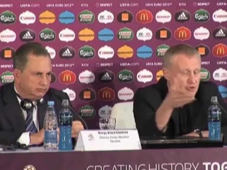 Afcionados españoles seran investigados por insultos racistas