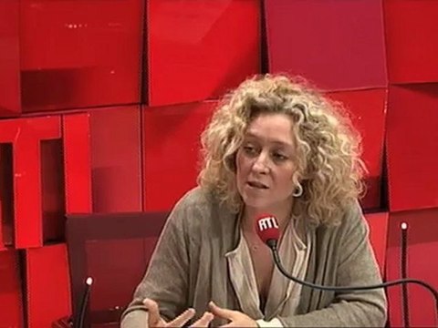 Les Carnets d'Alba (EXCLU) - Valérie Trierweiler : Parler de jalousie est idiot !
