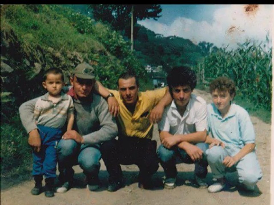 Adam gibi sevgili