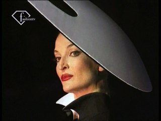 Thierry Mugler Fall 1995 "Le Cirque" - Part 1 | FashionTV