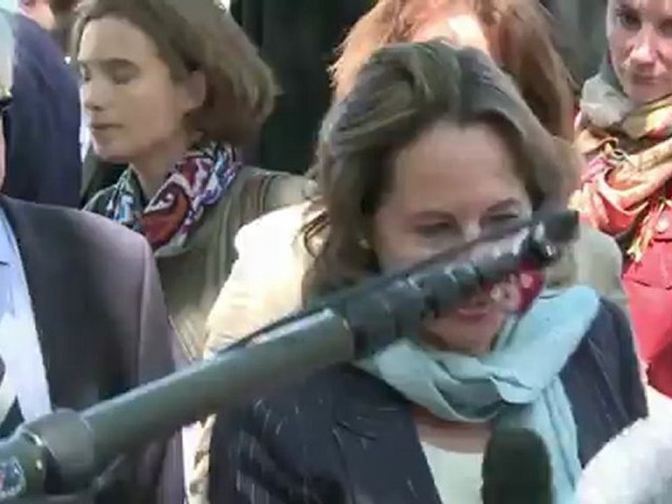 Frankreichs First Lady macht Zicken