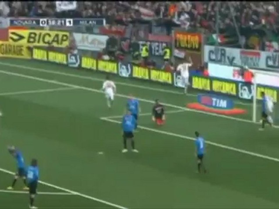 THIAGO SILVA-ARRIHET AKORDI MILANI SHET MBROJTESIN TEK PSG 42 MILIONE