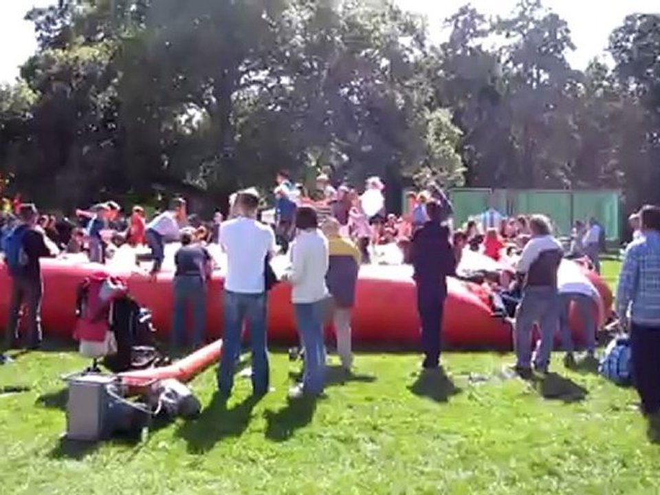 Kap. 04 A1-A2  Modalverben Kinder müssen herumtoben