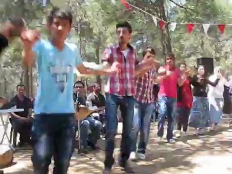 Melek Seyhan ( Hareketli Güzel Potpori )