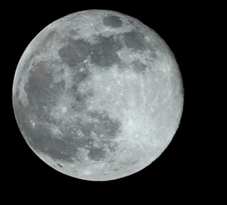 Biggest Full Moon HD Video Canon SX30 IS
