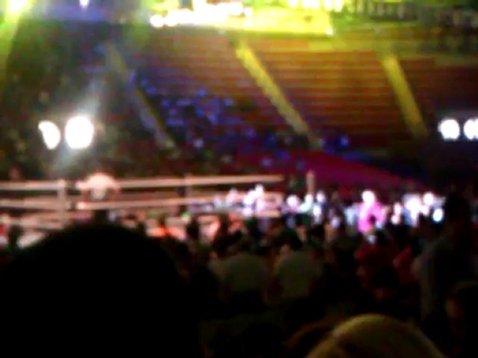 Entrada David Otunga- Sevilla 2012