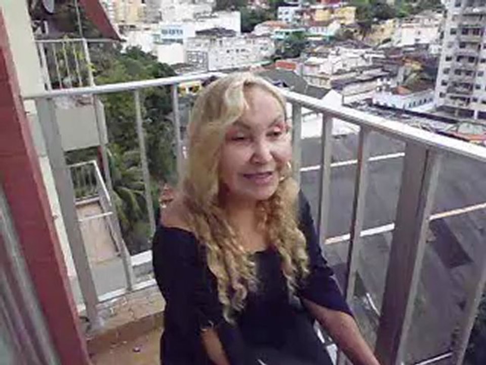 A mulher do momento - Graça Barreto