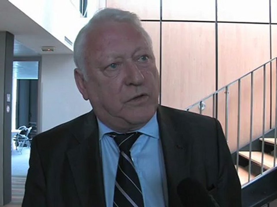 Questions à Alain Calmat