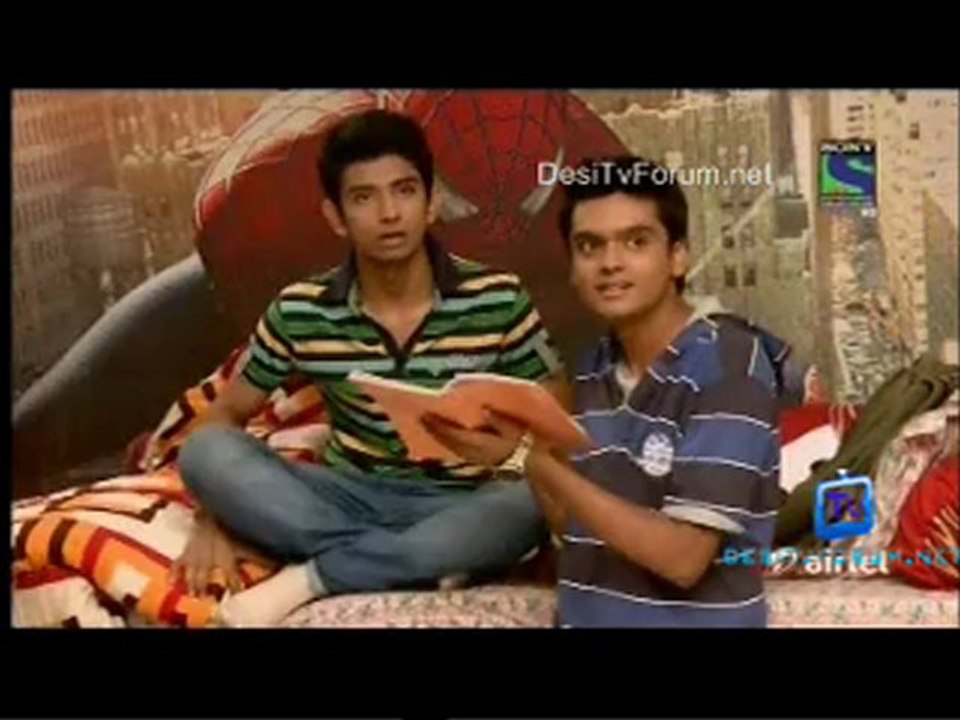 Parvarish Kuch Khatti Kuch Meethi - 13th June 2012 Video Pt3