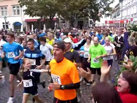 A1-DSH Textproduktion Start Turmberglauf 2010