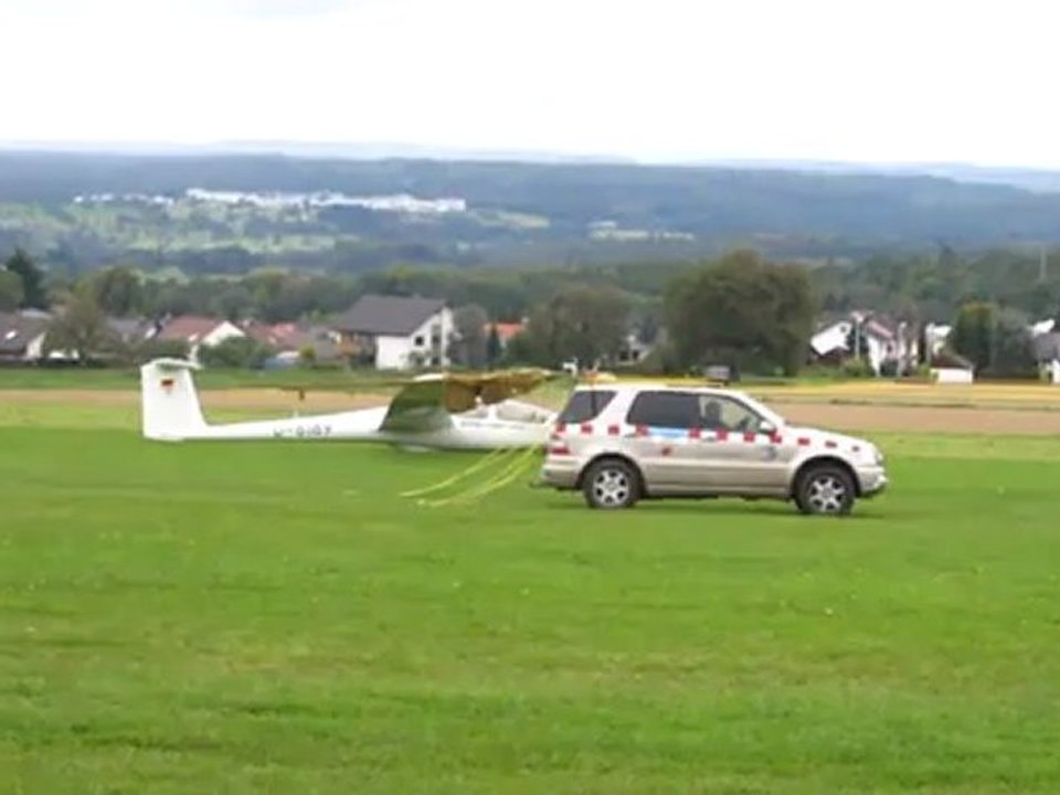 A1 -2 Textproduktion Abschleppen zum Start