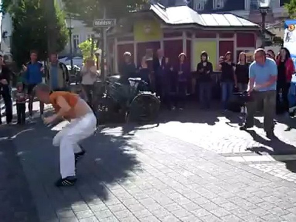 A1-2 Textproduktion Breakdance am Ludwigsplatz