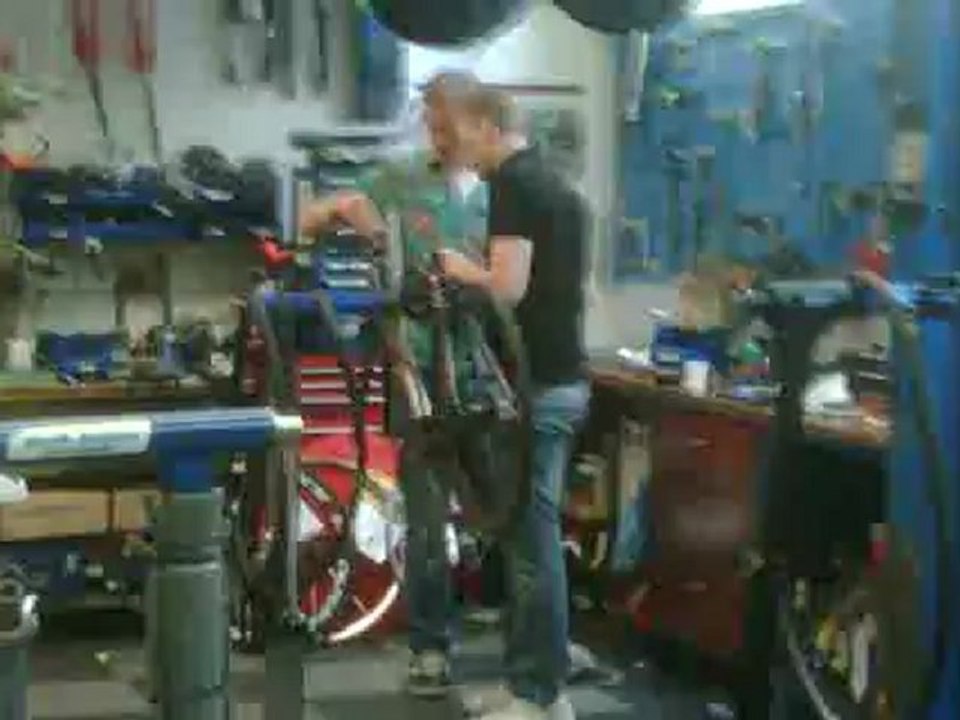 VID 00166-20120607-1612